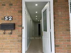 52 Yongehurst Road