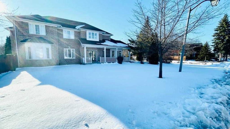 97 Song Bird Dr, Markham, L3S 3X7 | Image 3