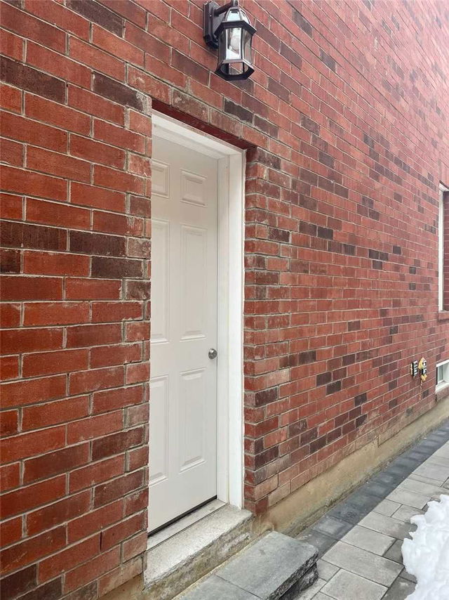 22 Bertram Earnshaw Drive