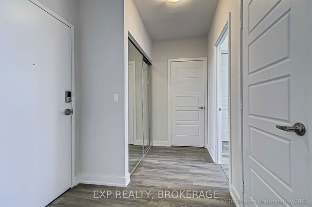 401 - 375 Sea Ray Avenue