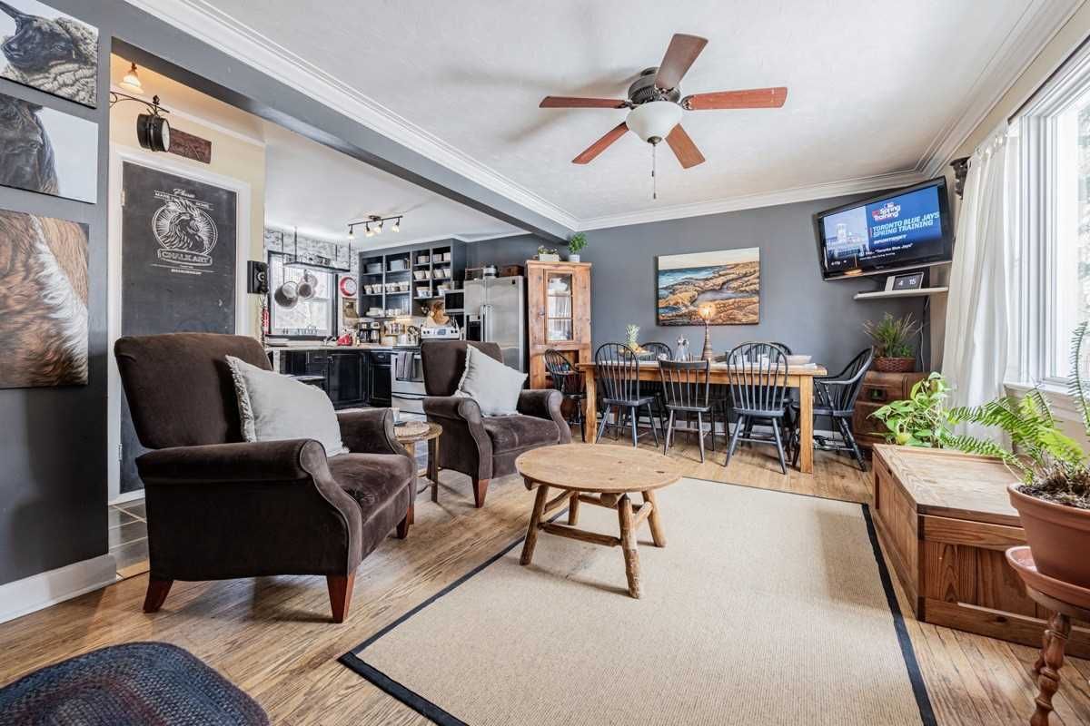 Listing Image 15