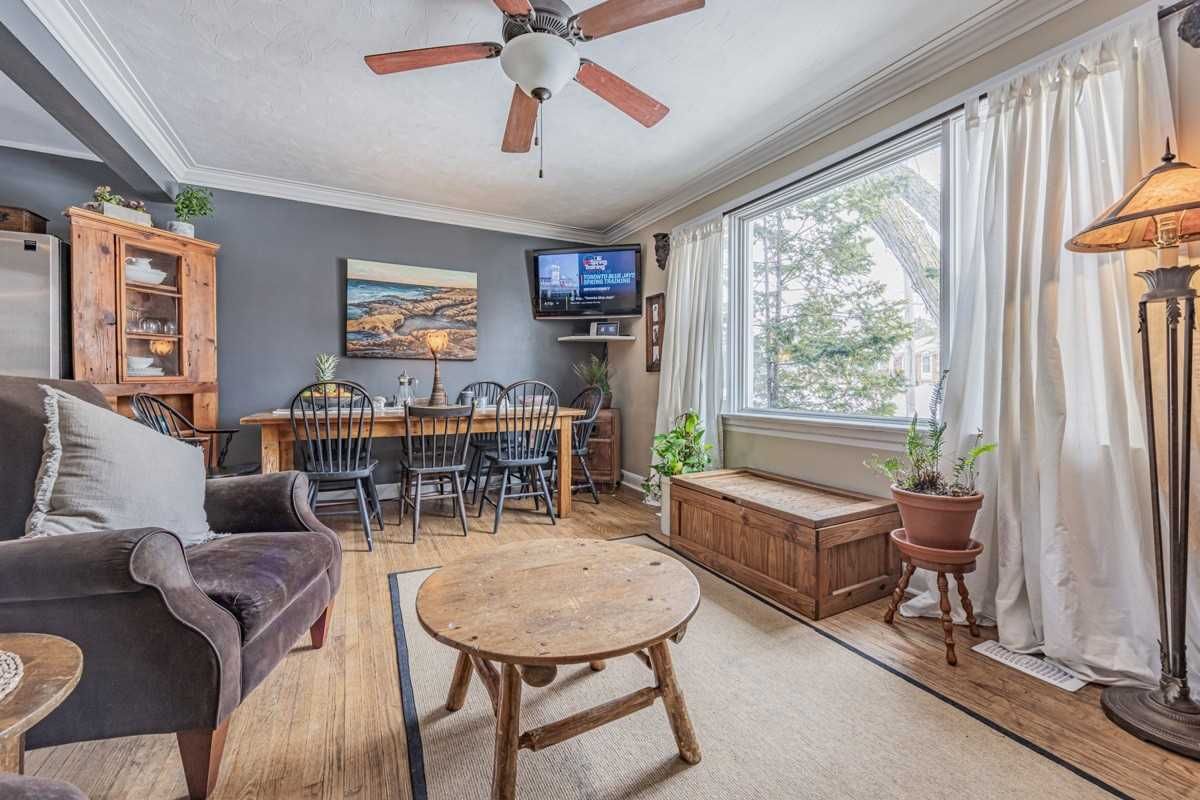 Listing Image 16