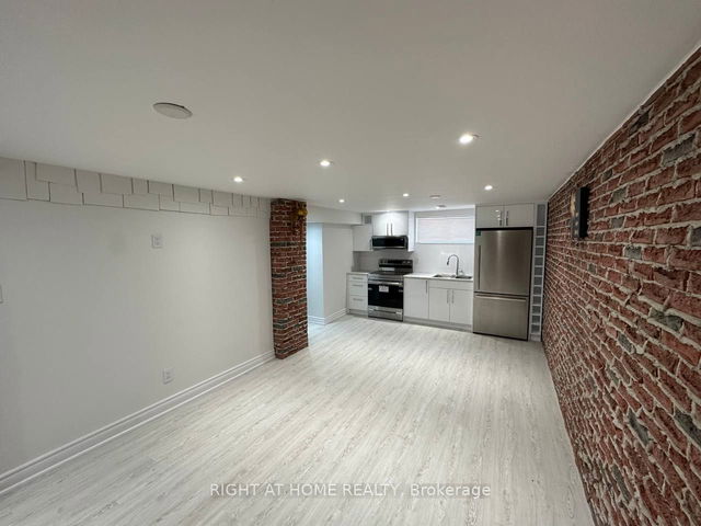 Bsmt U2 - 238 Baker Avenue