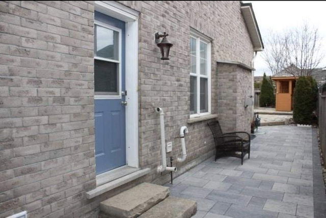 Bsmt - 46 Burndenford Crescent