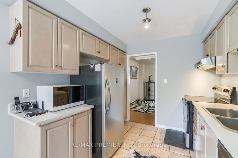 193 Roxbury St  Markham, L3S 3T5 | Image 15