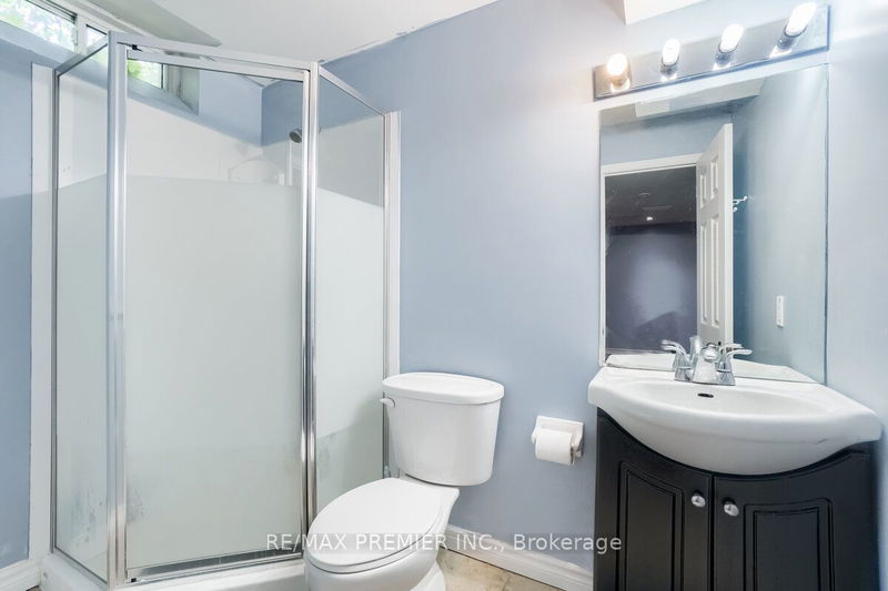 193 Roxbury St  Markham, L3S 3T5 | Image 34