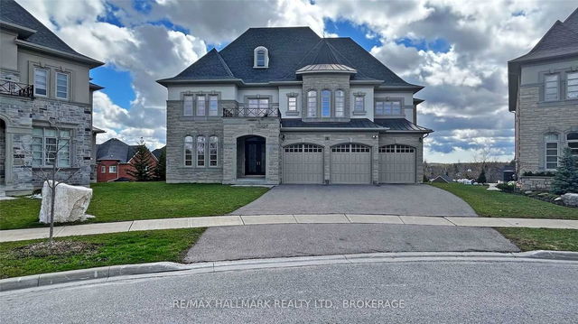 9 Finesse Court