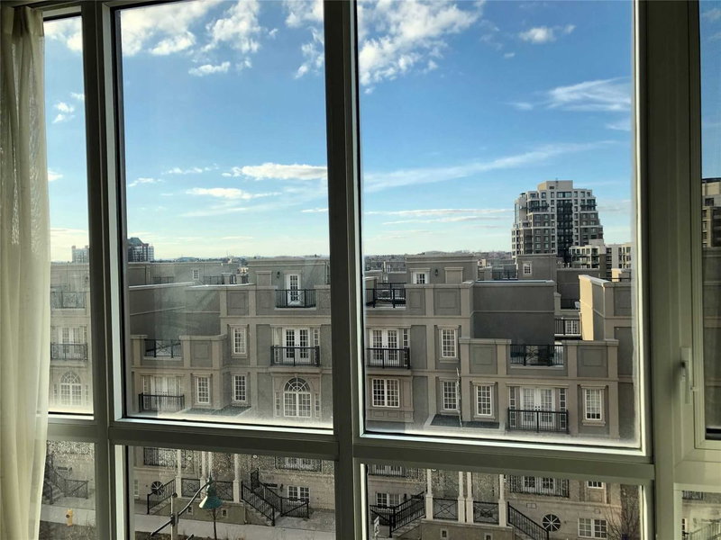 502C - 39 Upper Duke Cres, Markham, L6G 0B8 | Image 3