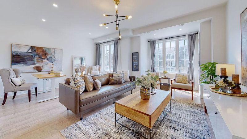 88 William F Bell Pkwy, Richmond Hill, L4S 1N1 | Image 3