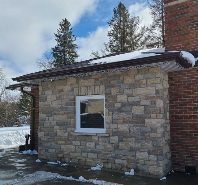 562 Catering Road