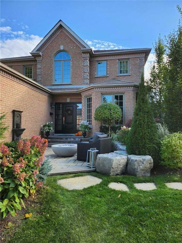 74 Braeside Square