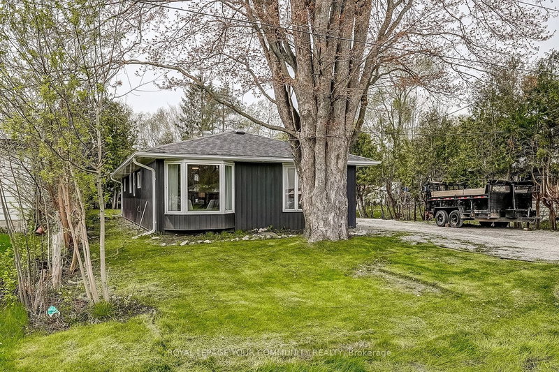 54 Blue Jay Blvd, Georgina, L0E 1N0 | Image 3