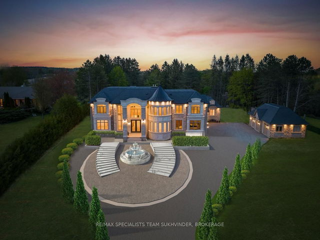 21 Blueberry Lane