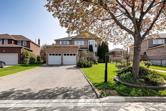 120 Waterside Crescent