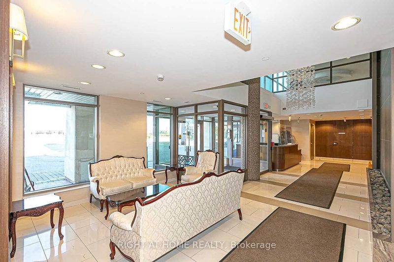 520 - 75 Norman Bethune Ave, Richmond Hill, L4B 0B6 | Image 2