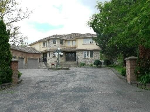 15 Toscanini Road