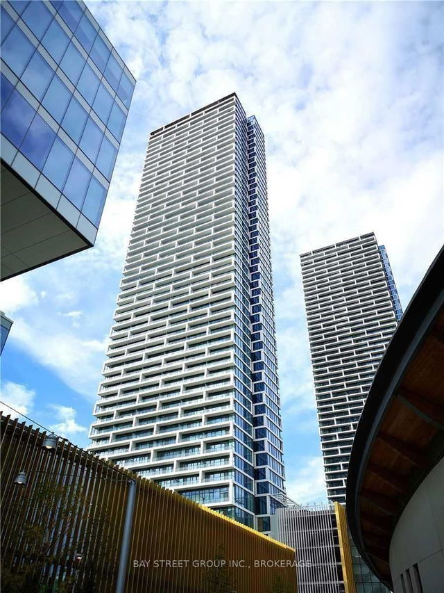 2008 - 5 Buttermill Avenue