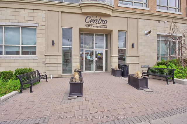 415 - 15277 yonge Street