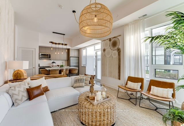 119 - 317 Broward Way