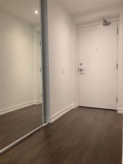 Unit 603 — 5 Buttermill Ave, Vaughan - Vaughan Corporate Centre image-0-2