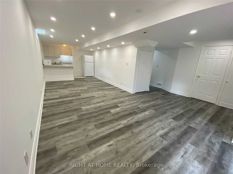 Bsmt - 25 Ennis Crt, Richmond Hill, L4S 1B3 | Image 3