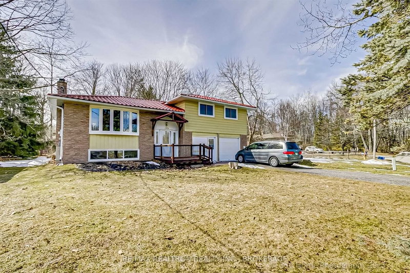 100 River Dr, East Gwillimbury, L9N 1A4 | Image 2