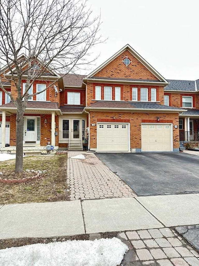 136 Kayla Crescent