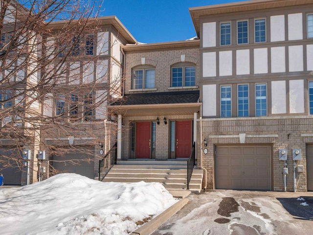 3 - 8909 Bathurst Street