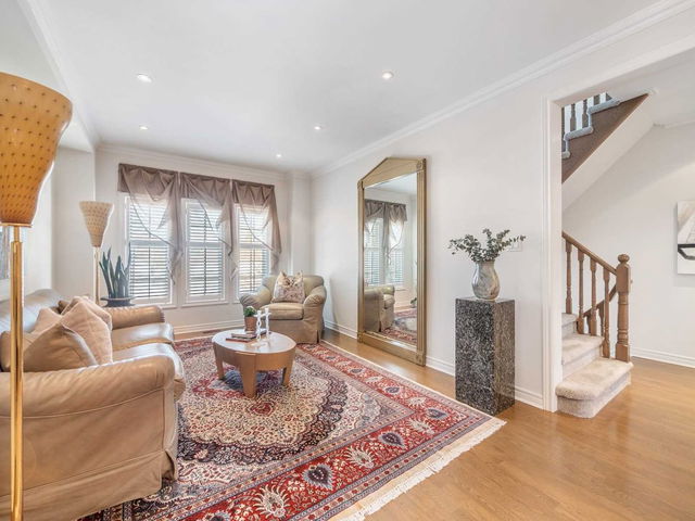 3 - 8909 Bathurst Street
