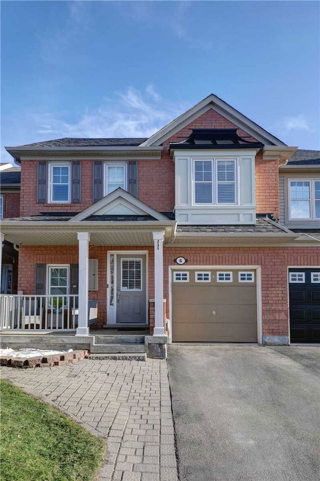 6 Jamesway Crescent