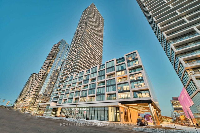 205 - 950 Portage Parkway