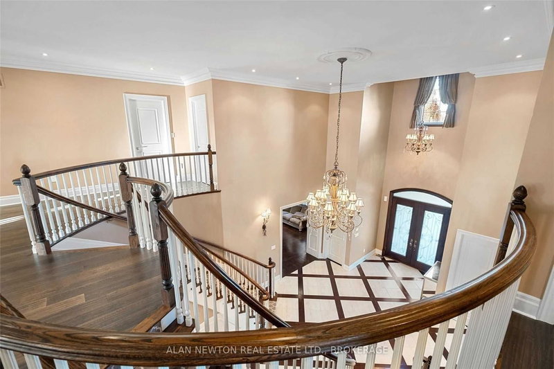 80 Callaway Crt, Vaughan, L4J 8K9 | Image 3