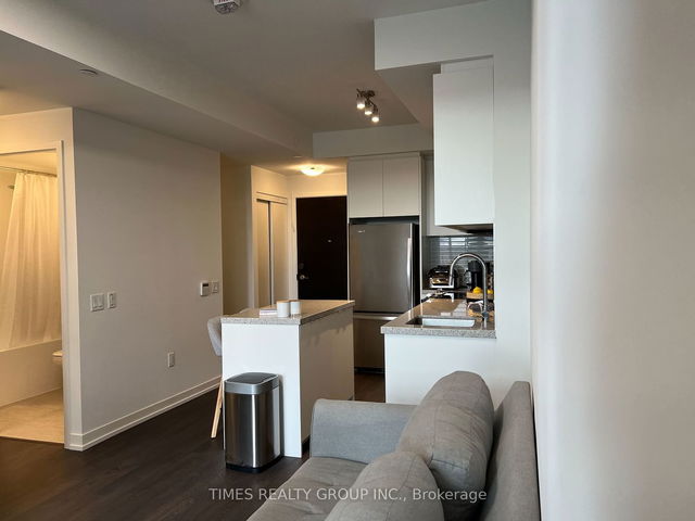 507E - 8868 Yonge Street
