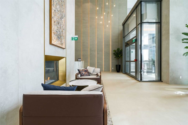 1211 - 1000 Portage Pkwy, Vaughan, L4K 0L1 | Image 2