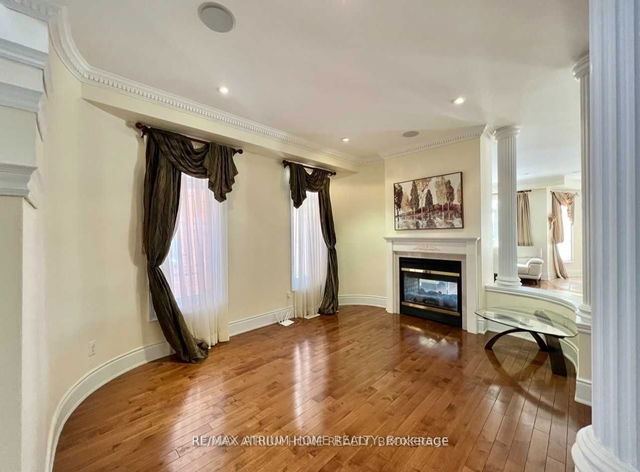16 Wicker Drive