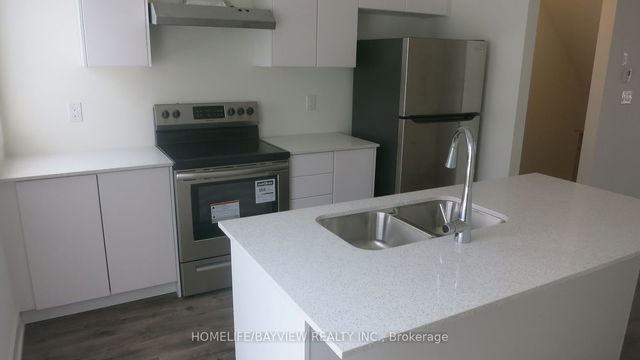 30 - 370 Red Maple E Road