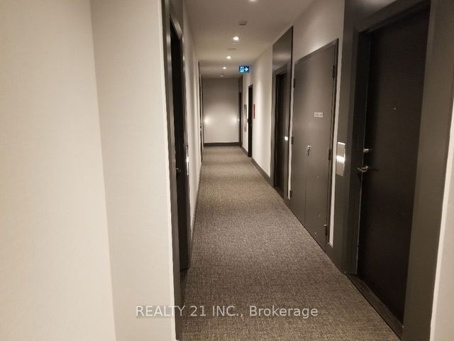 1111E - 8868 Yonge Street