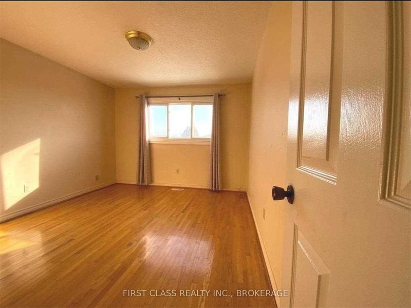 11 Coleraine Ave, Markham, L3S 2L9 | Image 3