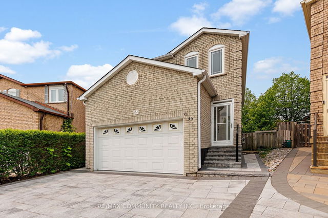 39 Rowe Court