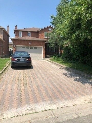 Bsmnt - 8 Dicarlo Drive