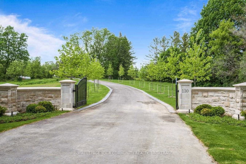 130 St. John's Sdrd E, Aurora, L4G 0M6 | Image 3