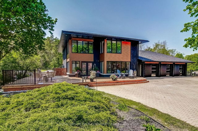 674 Regional Rd 21 Road