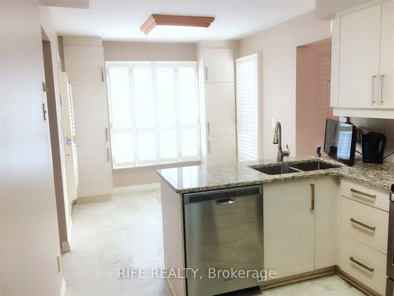 331 Green Lane, Markham, L3T 7A4 | Image 3