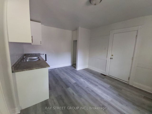 132 Raglan Street