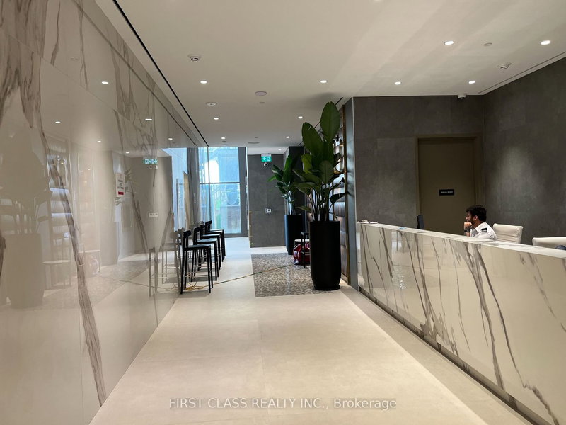 1902 - 7890 Jane St, Vaughan, L4K 0K9 | Image 2