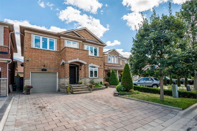 41 Reindeer Crescent