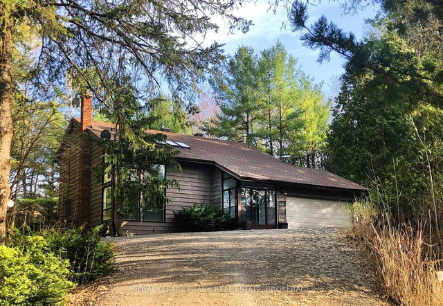 41 The Pines Lane