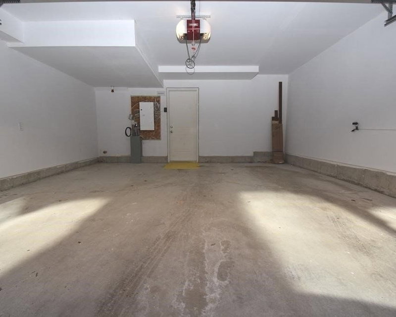 24 Teasel Way, Markham, L3R 9S3 | Image 3