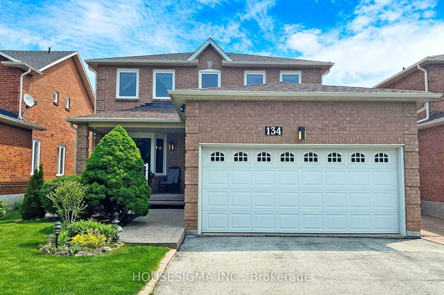 134 Largo Crescent