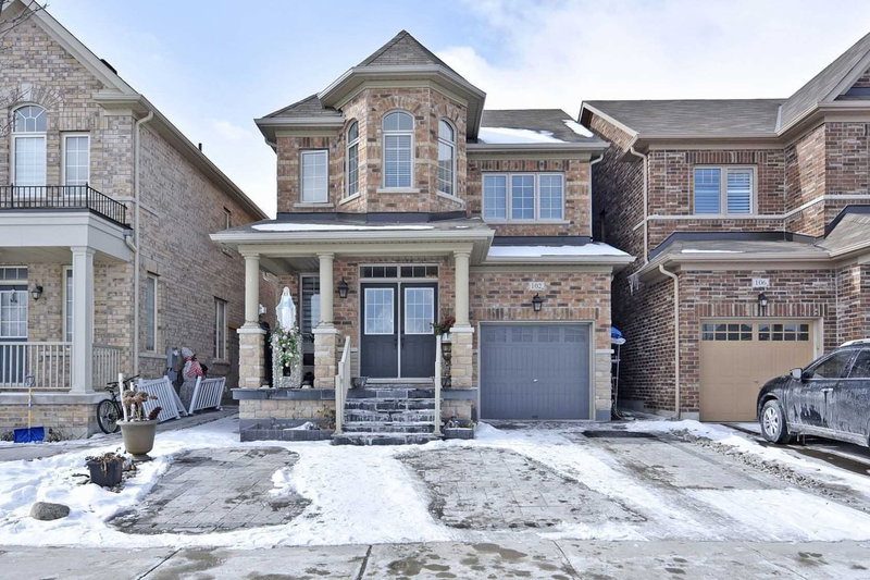 102 Mactier Dr, Vaughan, L4H 4L3 | Image 2